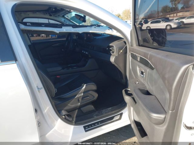 Honda Pilot Elite Image 12