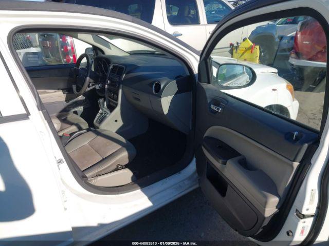 Dodge Caliber Sxt Image 3