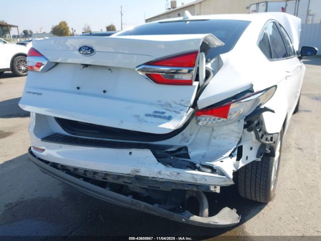 Ford Fusion Se Image 3