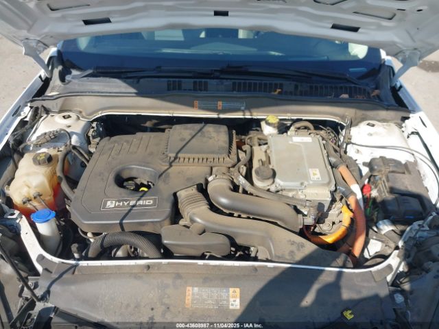 Ford Fusion Se Image 9