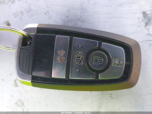 Ford Fusion Se Image 6