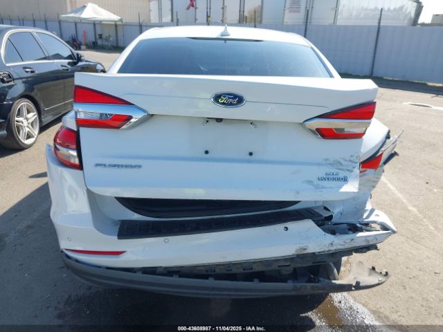 Ford Fusion Se Image 11