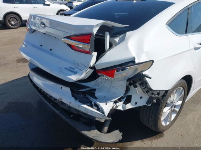 Ford Fusion Se Image 18