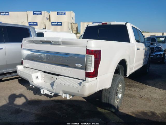 Ford F-250 Platinum Image 6